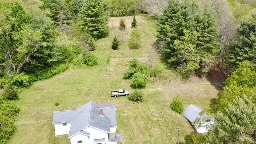 2770 Maple Acres Rd, Princeton, WV 24739 - #3