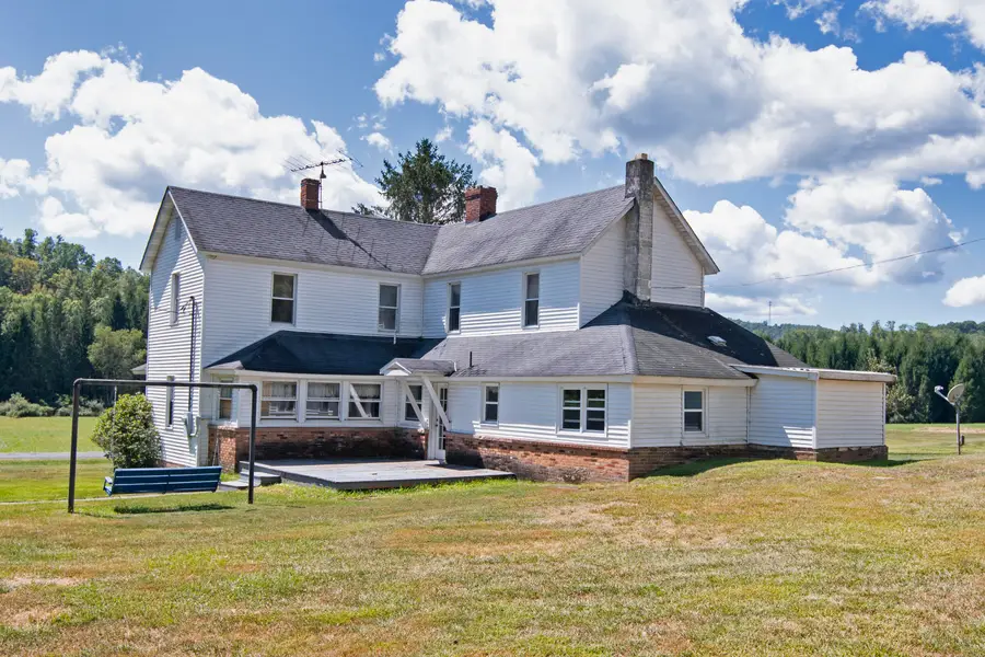 2561 Morris Branch Rd, Meadow Bridge, WV 25976 - #3