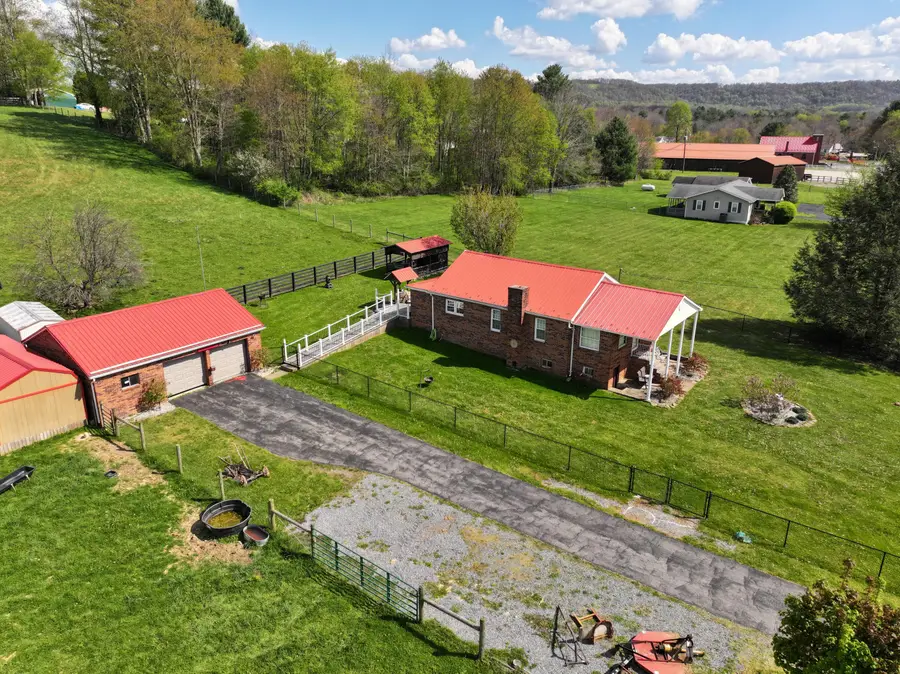 6338 Meadow Bridge Rd, Danese, WV 25831 - #2