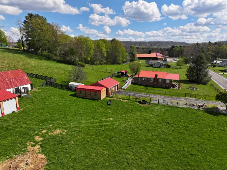 6338 Meadow Bridge Rd, Danese, WV 25831 - #3