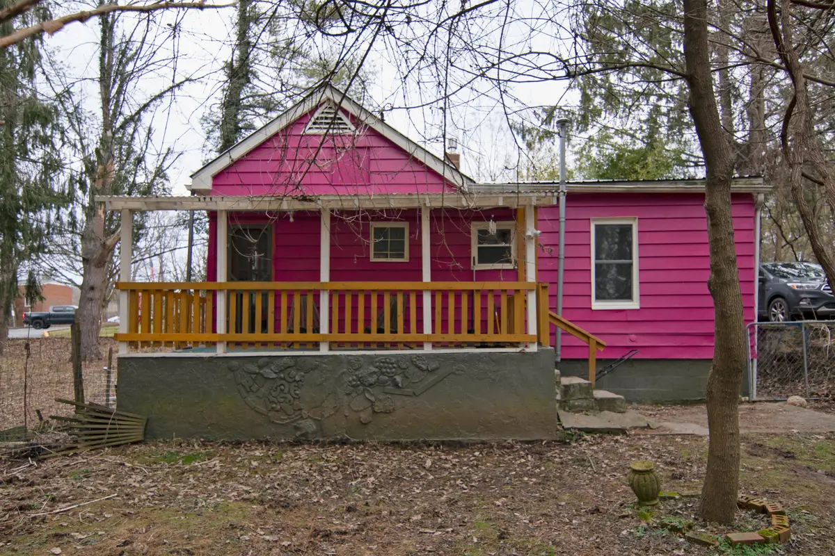 1132 N Court St, Lewisburg, WV 24901 - Image #1