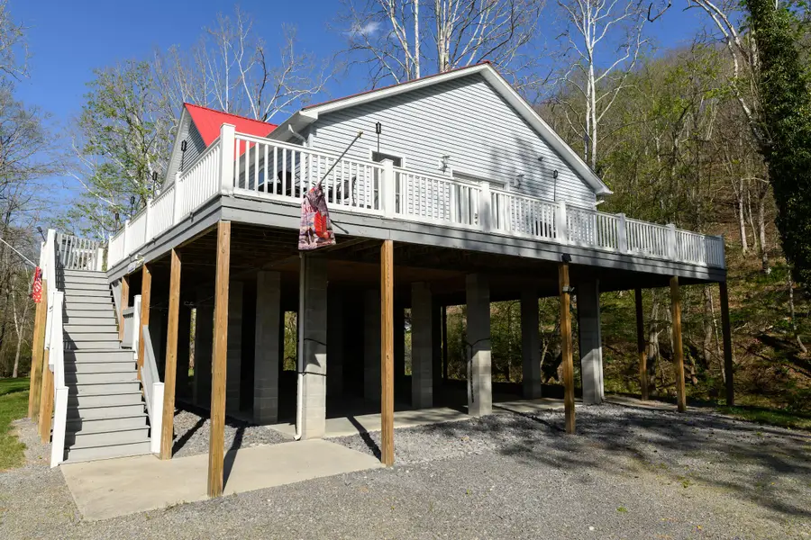 397 Coffman Hill Rd, Ronceverte, WV 24970 - #2