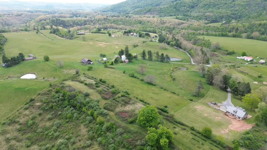 1131 Woodrow Rd, Marlinton, WV 24954 - #2