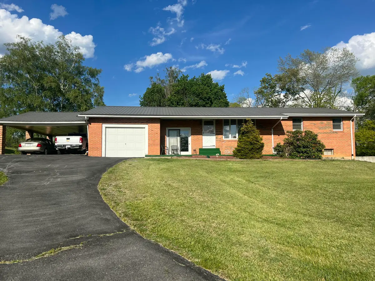 111 Crockett Ln, Talcott, WV 24981 - #1