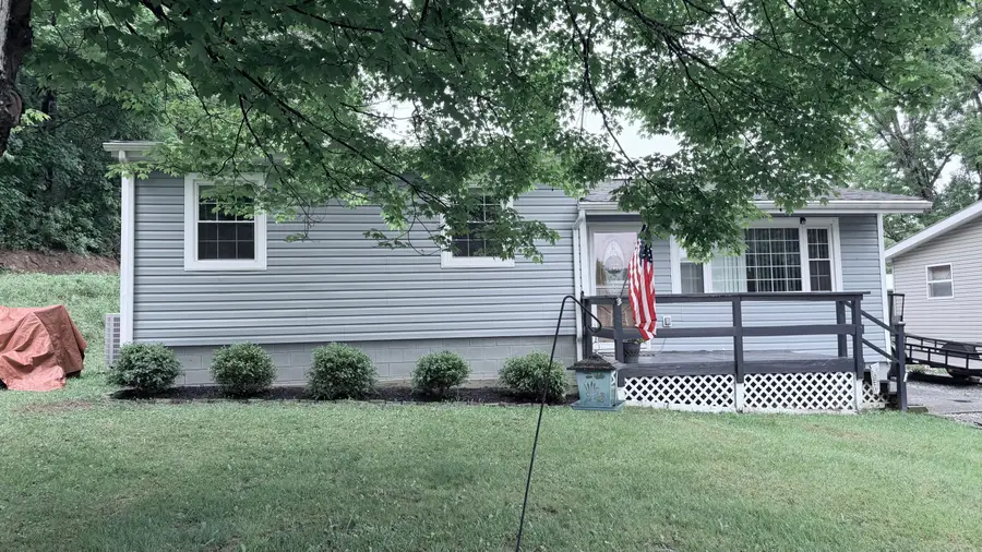 166 Coras, White Sulphur Springs, WV 24986 - #3