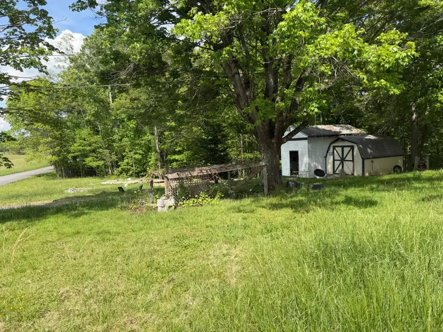 567 Hundley Rd, Crawley, WV 24931 - #3