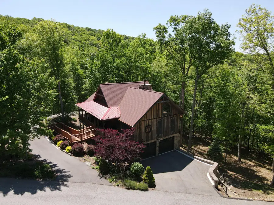 568 Horizon Pkwy, Caldwell, WV 24925 - #2
