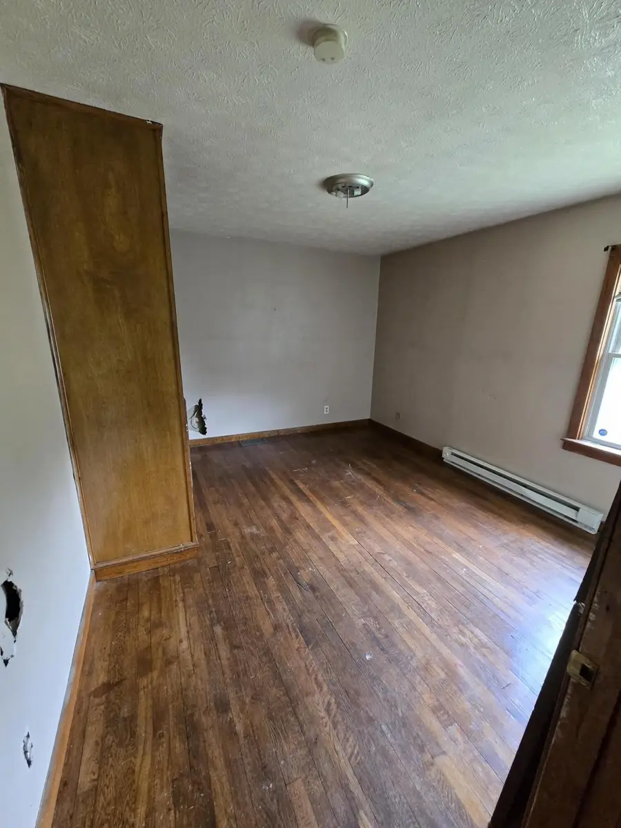 158 Basin St, Beckley, WV 25801 - #2