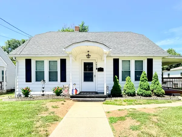705 Westview, Narrows, VA 24124