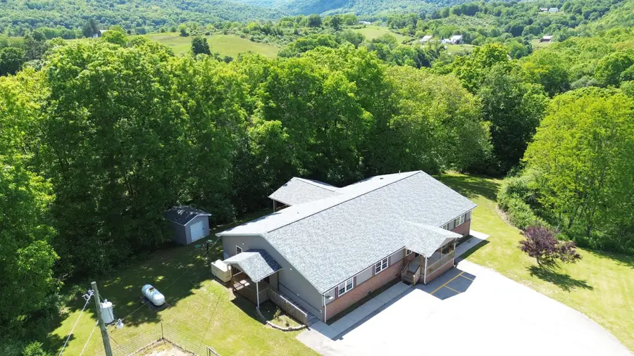 509 Woodrow Rd, Marlinton, WV 24954 - #3