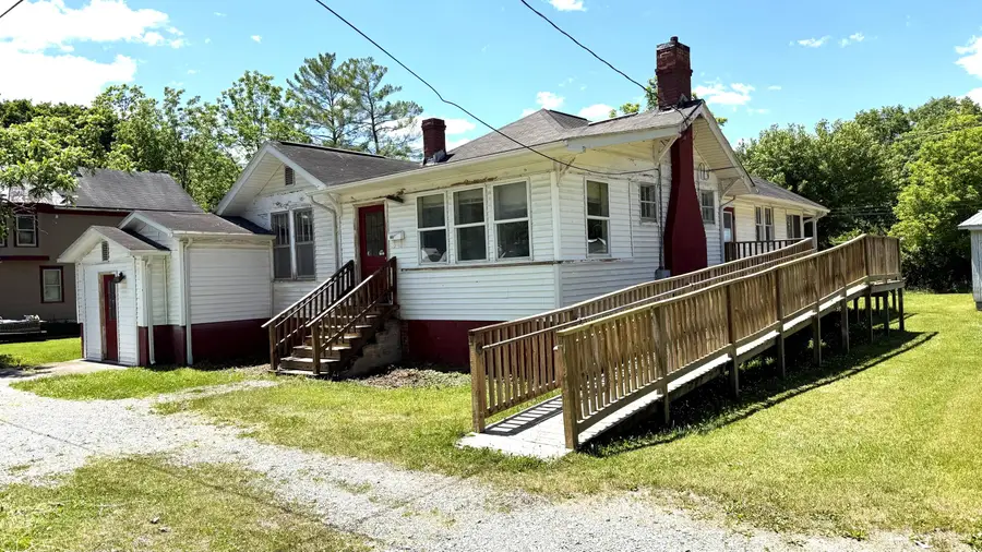 806 9th, Marlinton, WV 24954 - #2