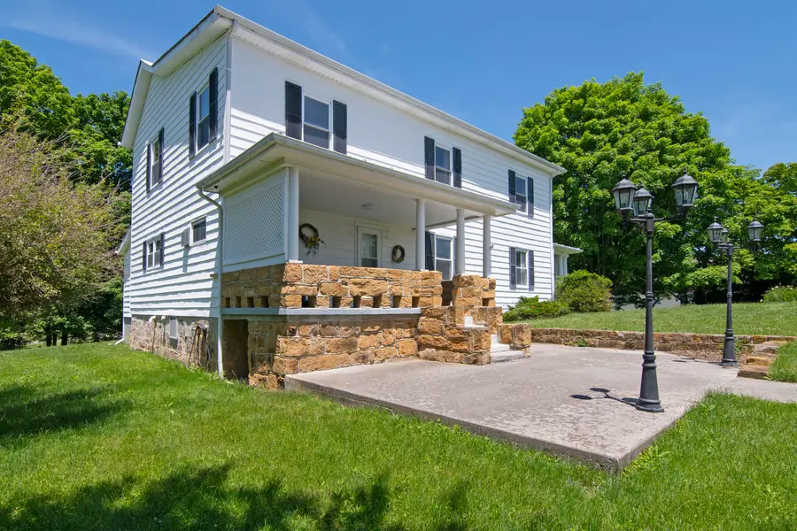 105 Main St, Union, WV 24983 - #2