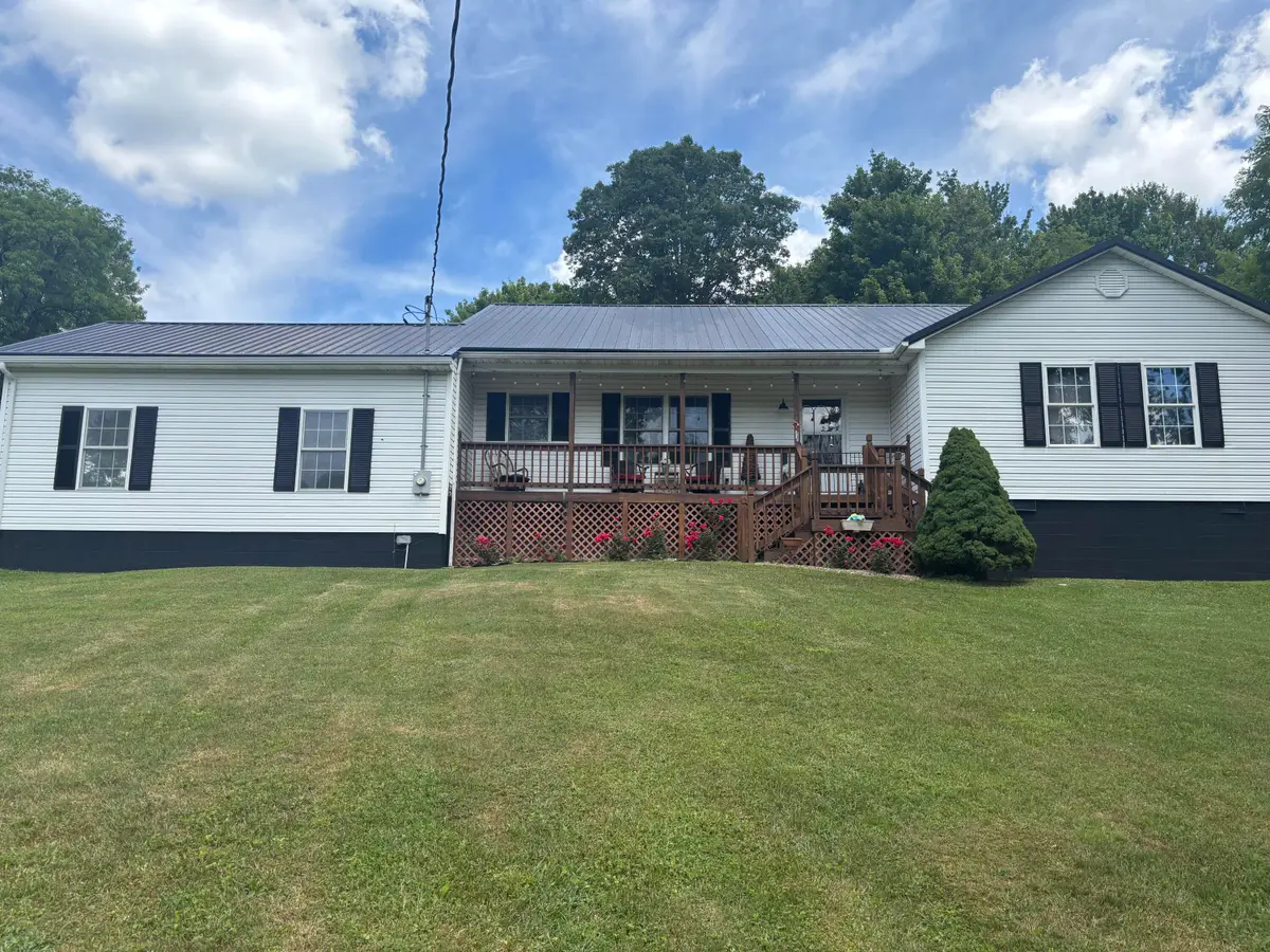 68 Hurd Rd, Nettie, WV 26681 - #1