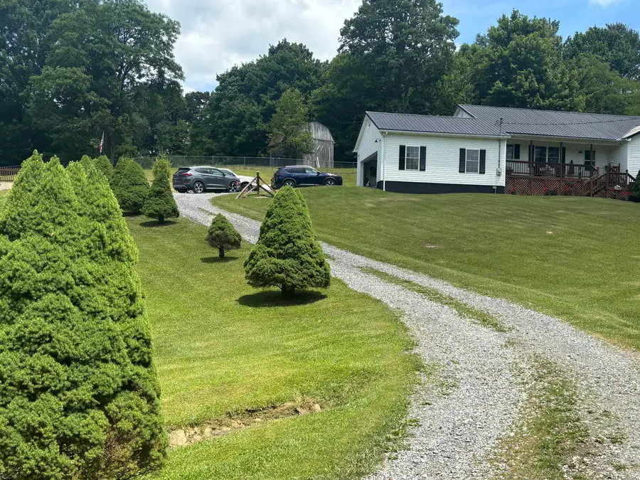 68 Hurd Rd, Nettie, WV 26681 - #2