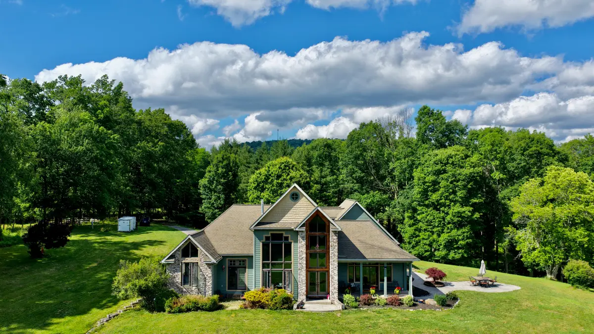 212 Ironwood Lane, Rupert, WV 25984 - #1
