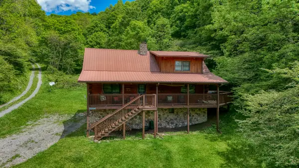 140 The Orchard Lane, Slatyfork, WV 26291