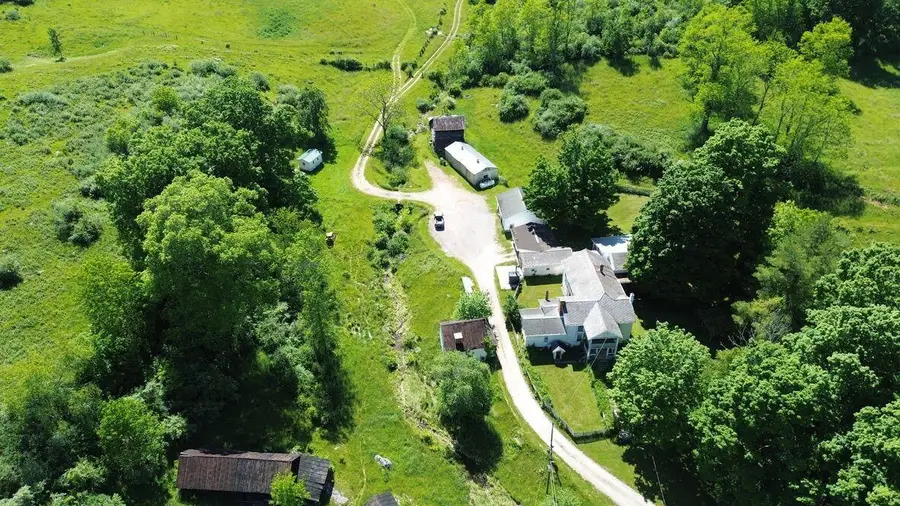 275 Old Us 219 Rd, Buckeye, WV 24924 - #3