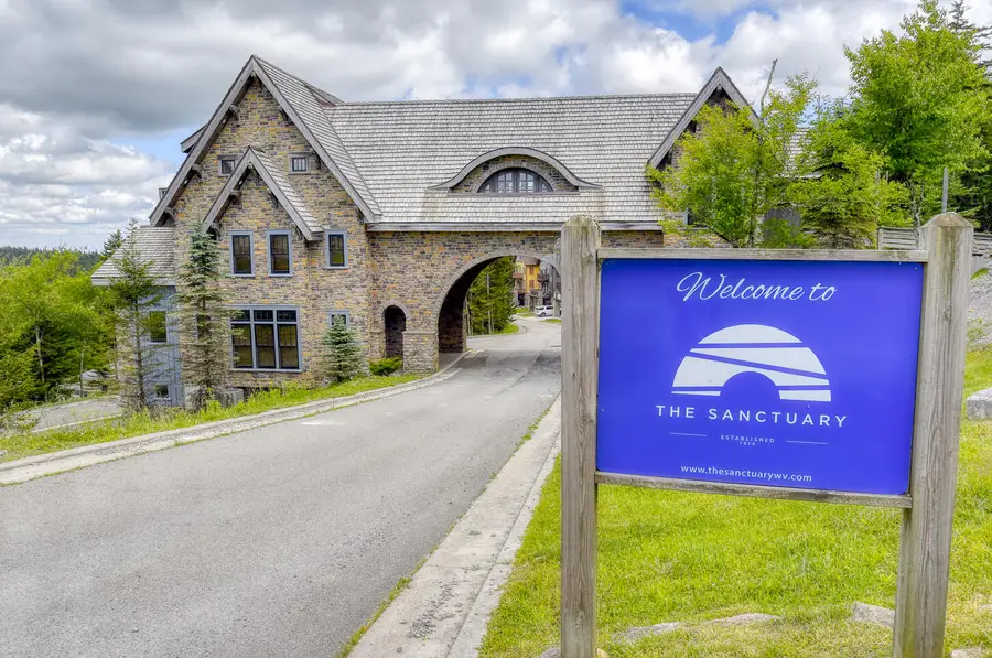 185 Meadows, Snowshoe, WV 26209 - #2