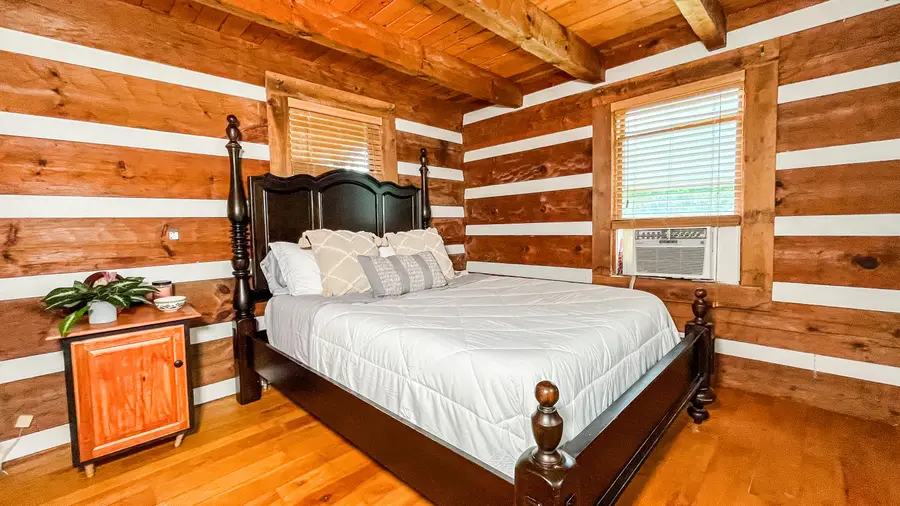 471 Springdale Sawmill Rd, Meadow Bridge, WV 25976 - #2