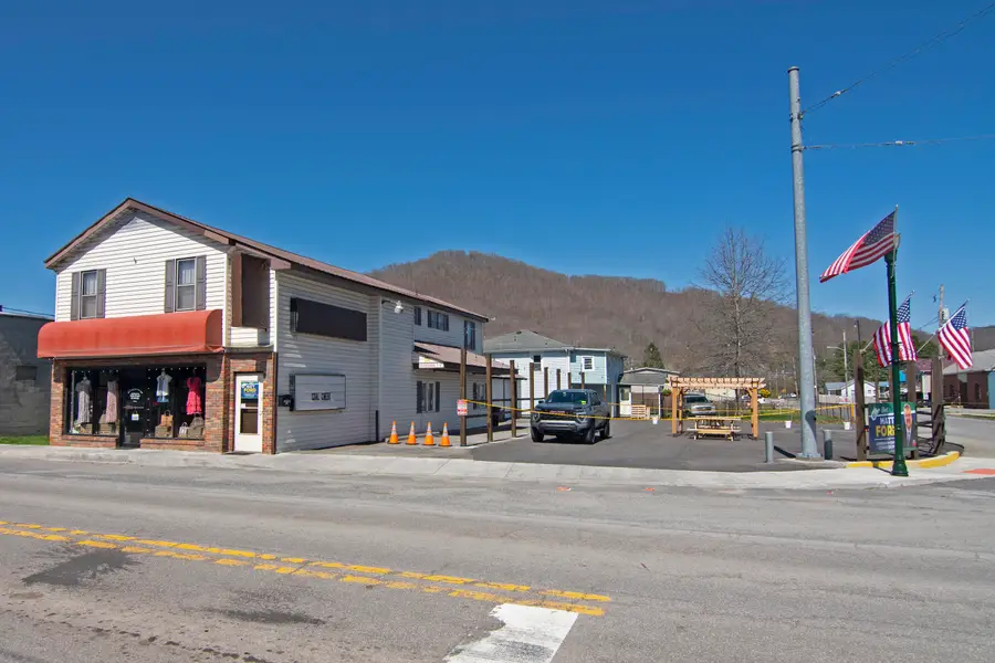 449 Main Street, Rainelle, WV 25962 - #3