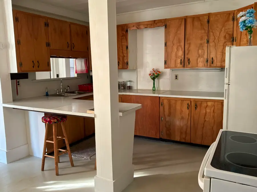 810 Pocahontas Ave, Ronceverte, WV 24970 - #2