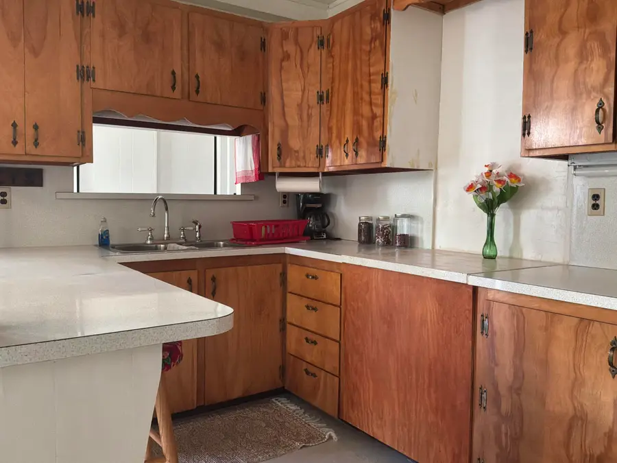 810 Pocahontas Ave, Ronceverte, WV 24970 - #3