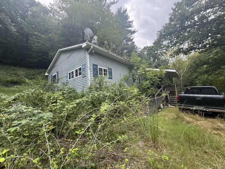 71 Catawba Rd, Fairmont, WV 26554 - #3