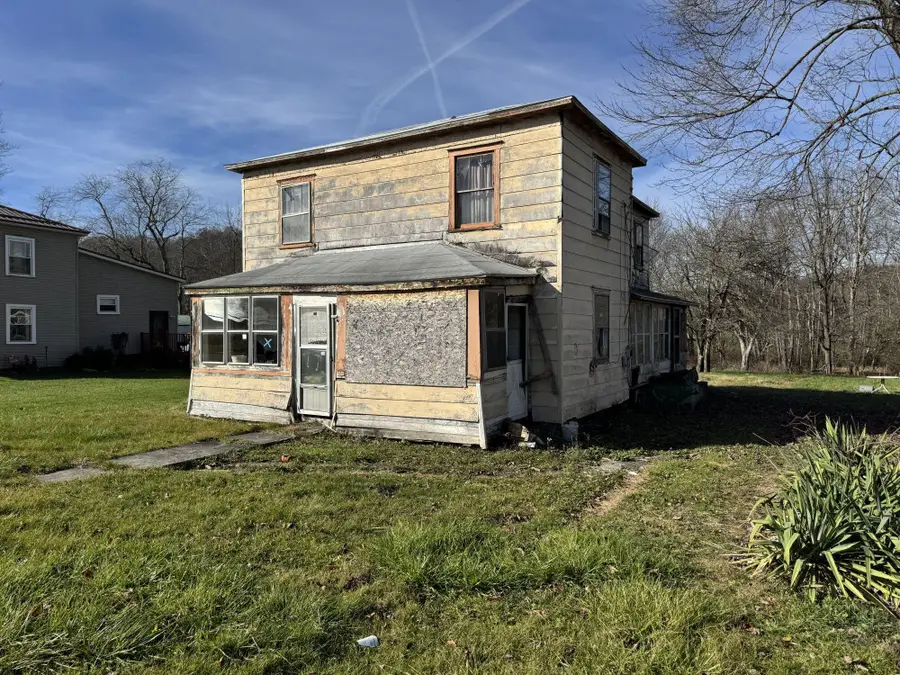 209 Barbour St, Coalton, WV 26257 - #2