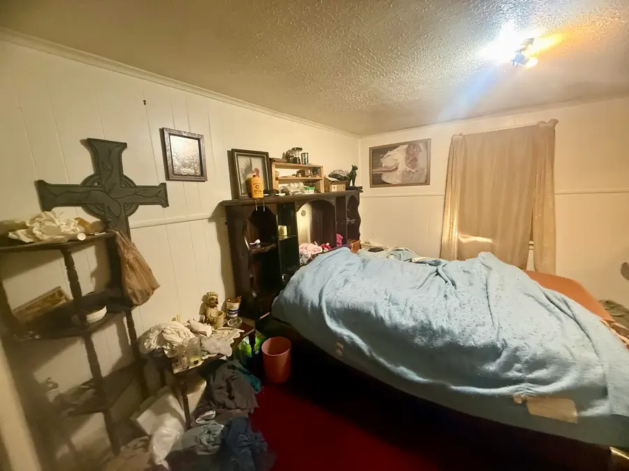 3818 Brook St, Bluefield, WV 24701 - #2
