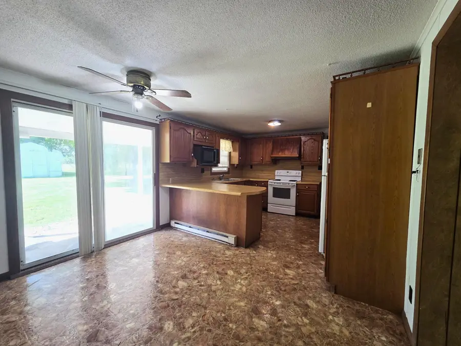 1210 Wolf Creek Rd, Narrows, VA 24124 - #2
