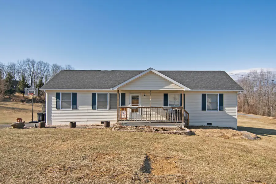 762 Brier Hill Ln, Ronceverte, WV 24970 - Image #3