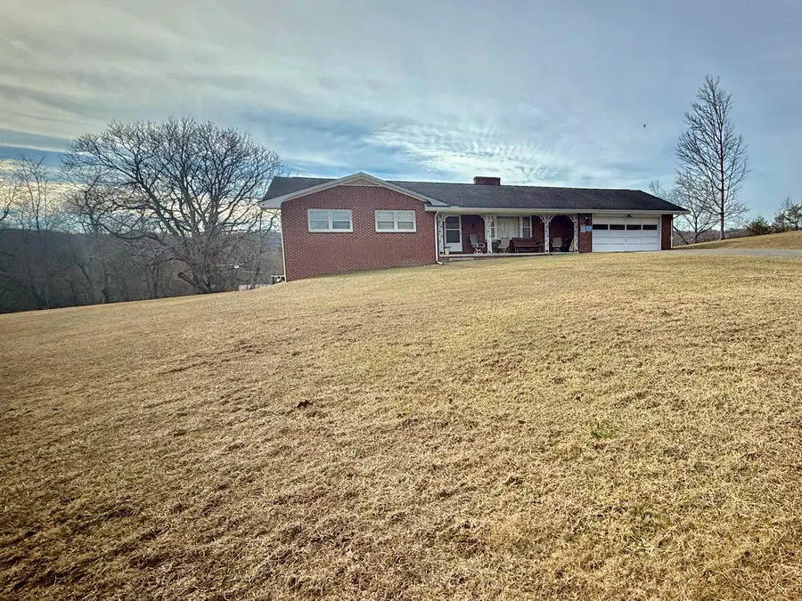 173 Rocky Hill Rd, Ronceverte, WV 24970 - Image #2