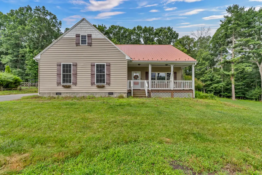 295 Woodhaven Cir, Lewisburg, WV 24901 - #2
