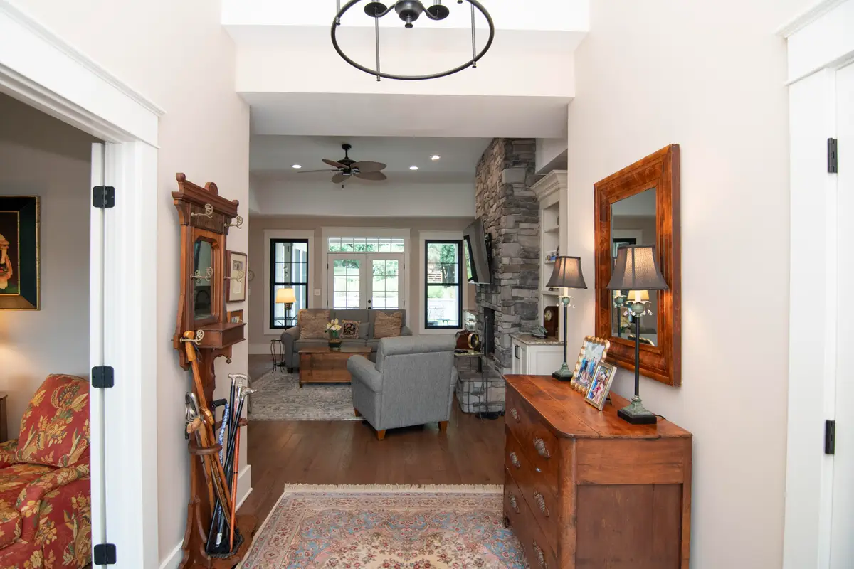 145 Via Largo Dr, Lewisburg, WV 24901 - #1