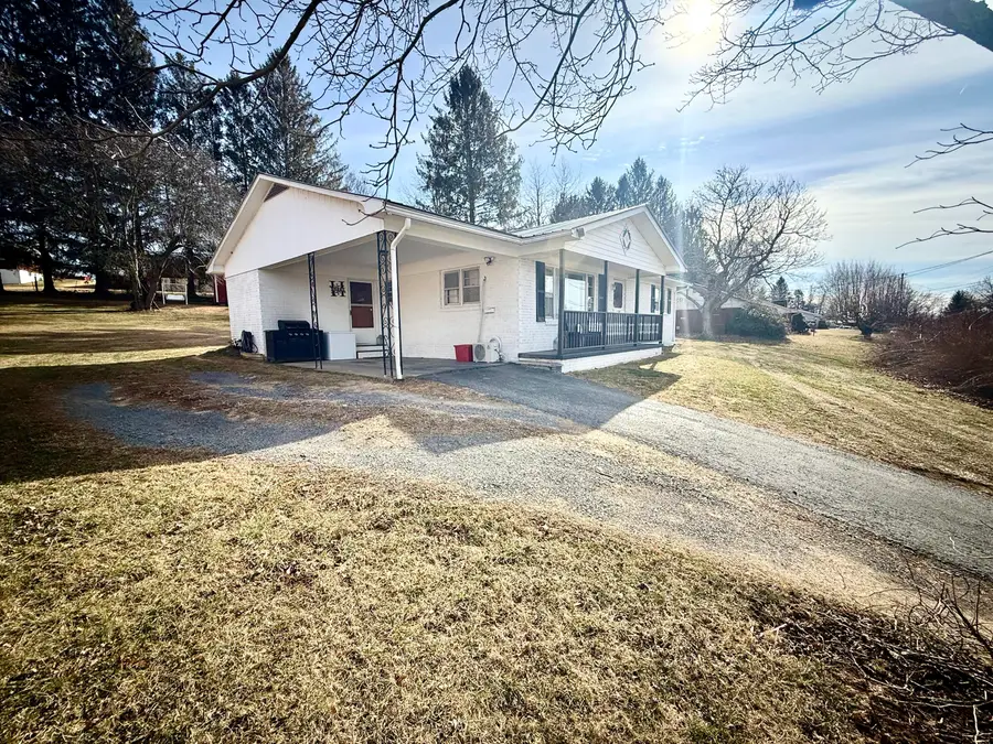 194 Ann Ave, Lewisburg, WV 24901 - Image #3