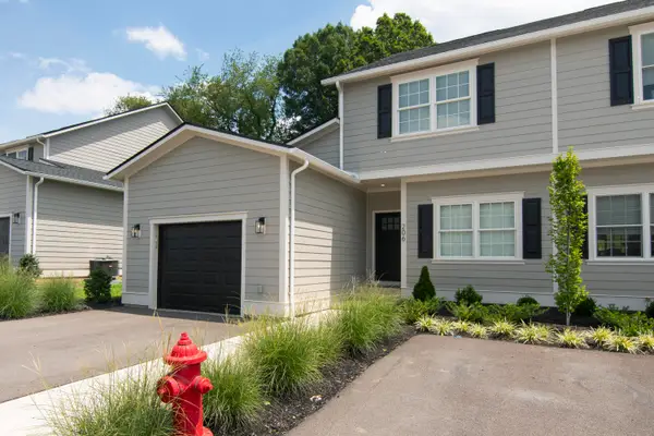 206 Ivy Terrace, Lewisburg, WV 24901