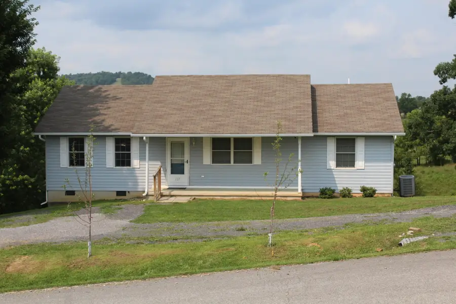 137 Glenda, Lewisburg, WV 24901 - #2