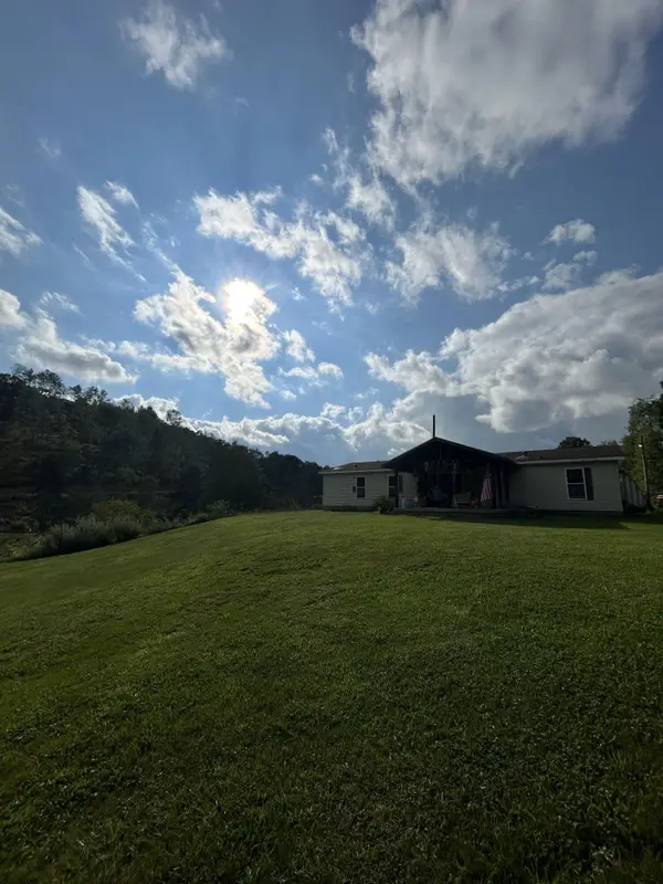 13973 Potomac Highlands Trl, Durbin, WV 26264