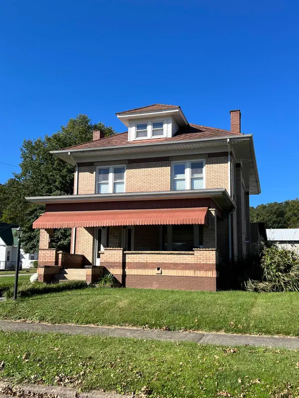 965 Harrison St., Milton, WV 25541-0000