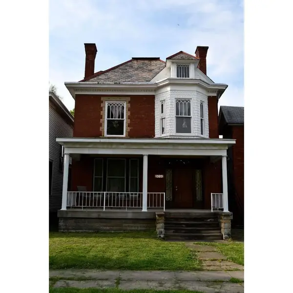 1320 5th Avenue, huntington, WV 25701