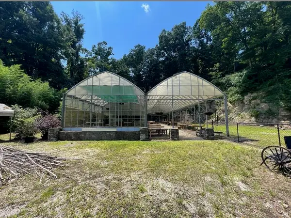 1601 5th Street Road, Huntington, WV 25701