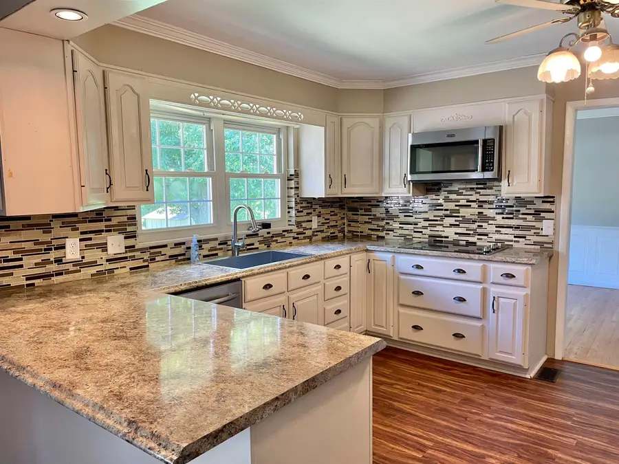 2295 Meadow Haven, Huntington, WV 25704 - Image #2