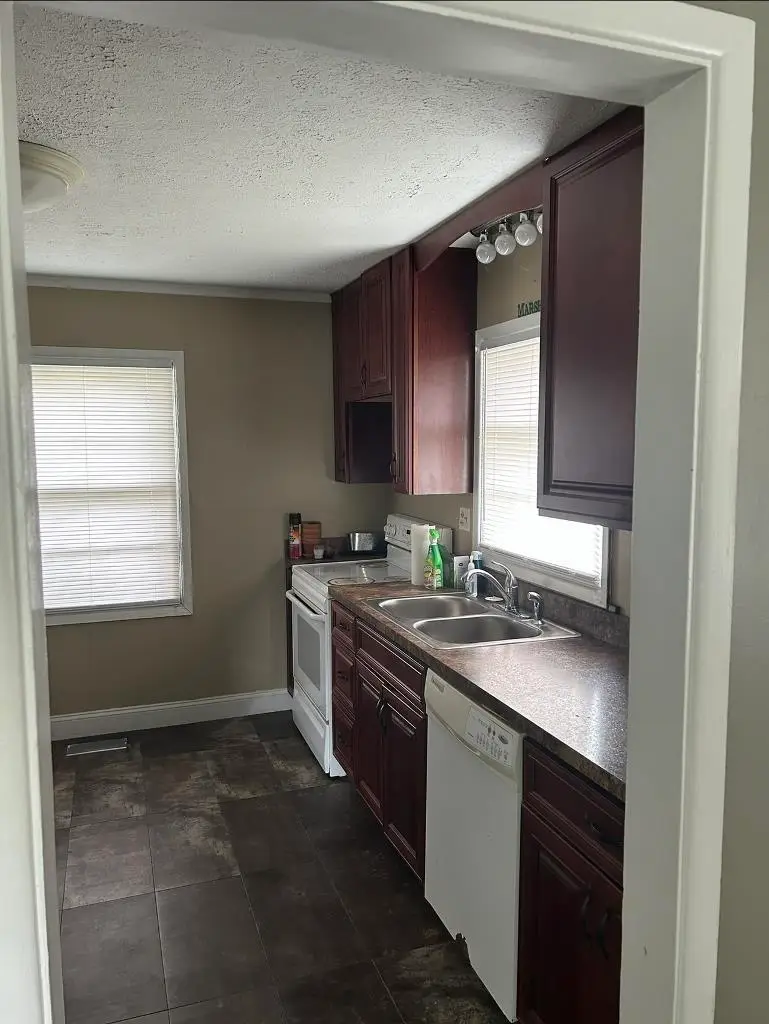 906 Norway Avenue, Huntington, WV 25705 - Image #3