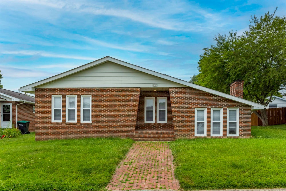 523 Dudding Avenue, Hurricane, WV 25526 BHGRE