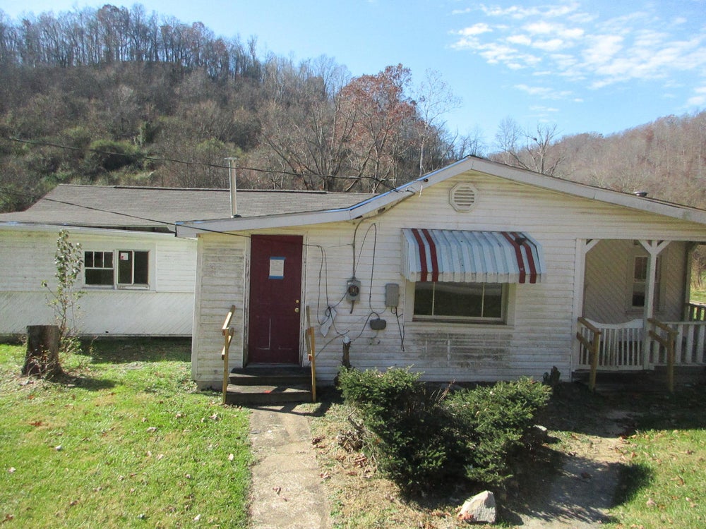 1332 Bowen Creek Road, Branchland, WV 25506 BHGRE