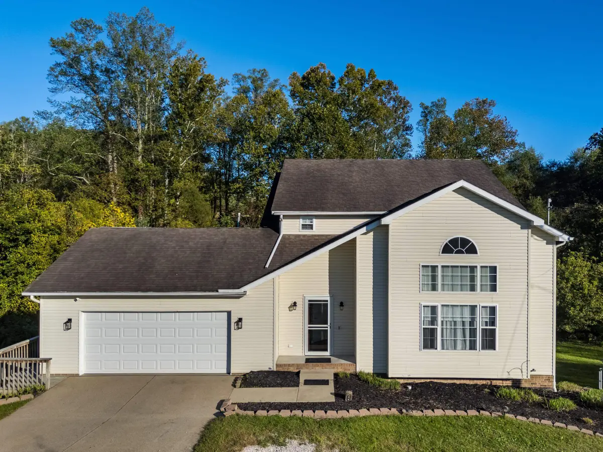 6 Greenbrier Trail, Milton, WV 25541 - Image #1