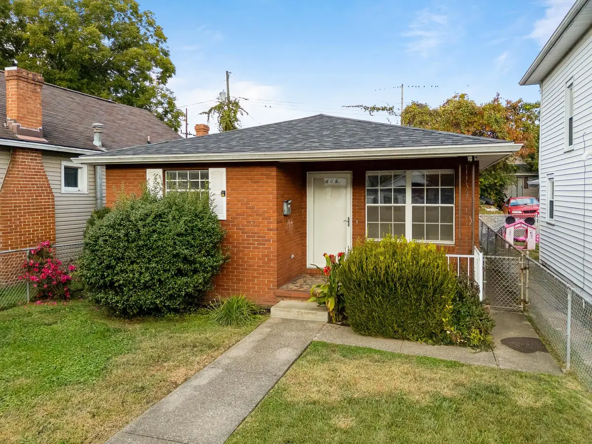 608 W 10th Avenue, Huntington, WV 25701 - Image #1