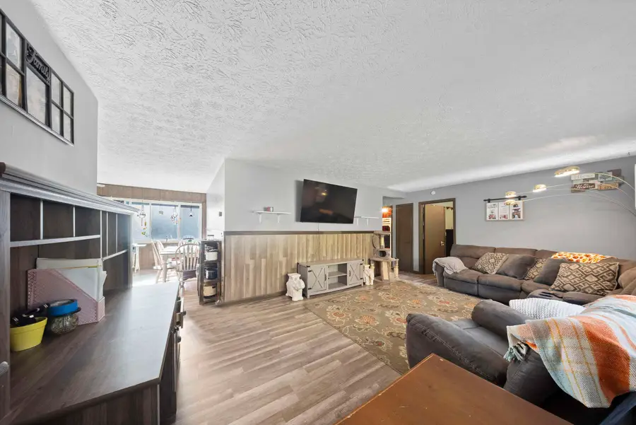 25 Township Road 1524, Chesapeake, OH 45619 - Image #2