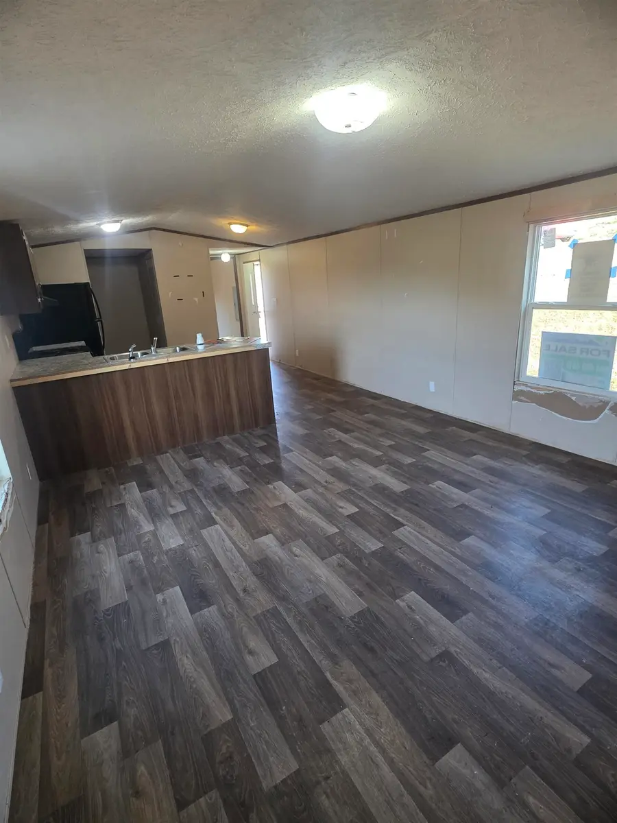 4394 Thomas Ridge Road, Leon, WV 25123 - Image #3