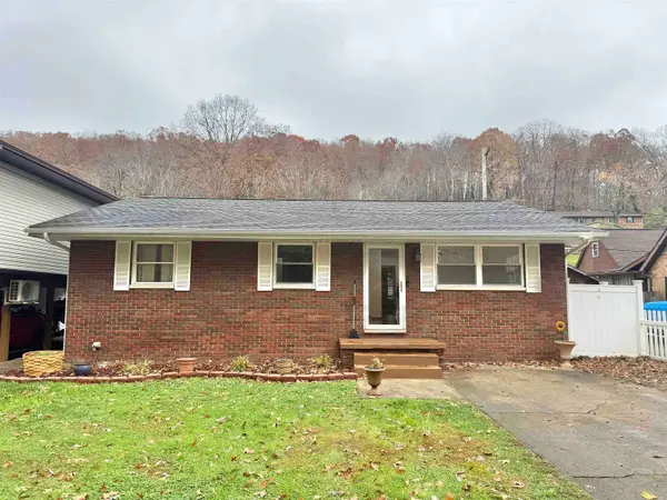 1224 Spring Valley Drive, Huntington, WV 25701